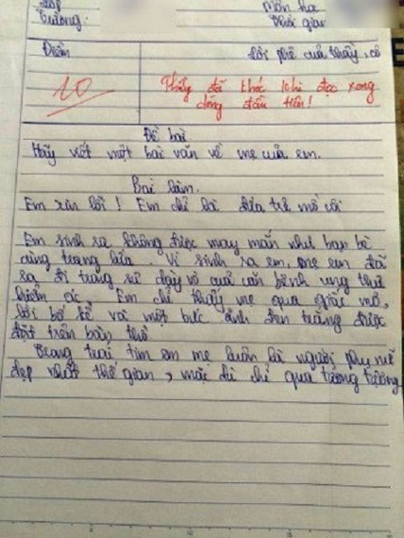 bai-van-ta-me-dat-diem-10-khien-thay-giao-phai-bat-khoc